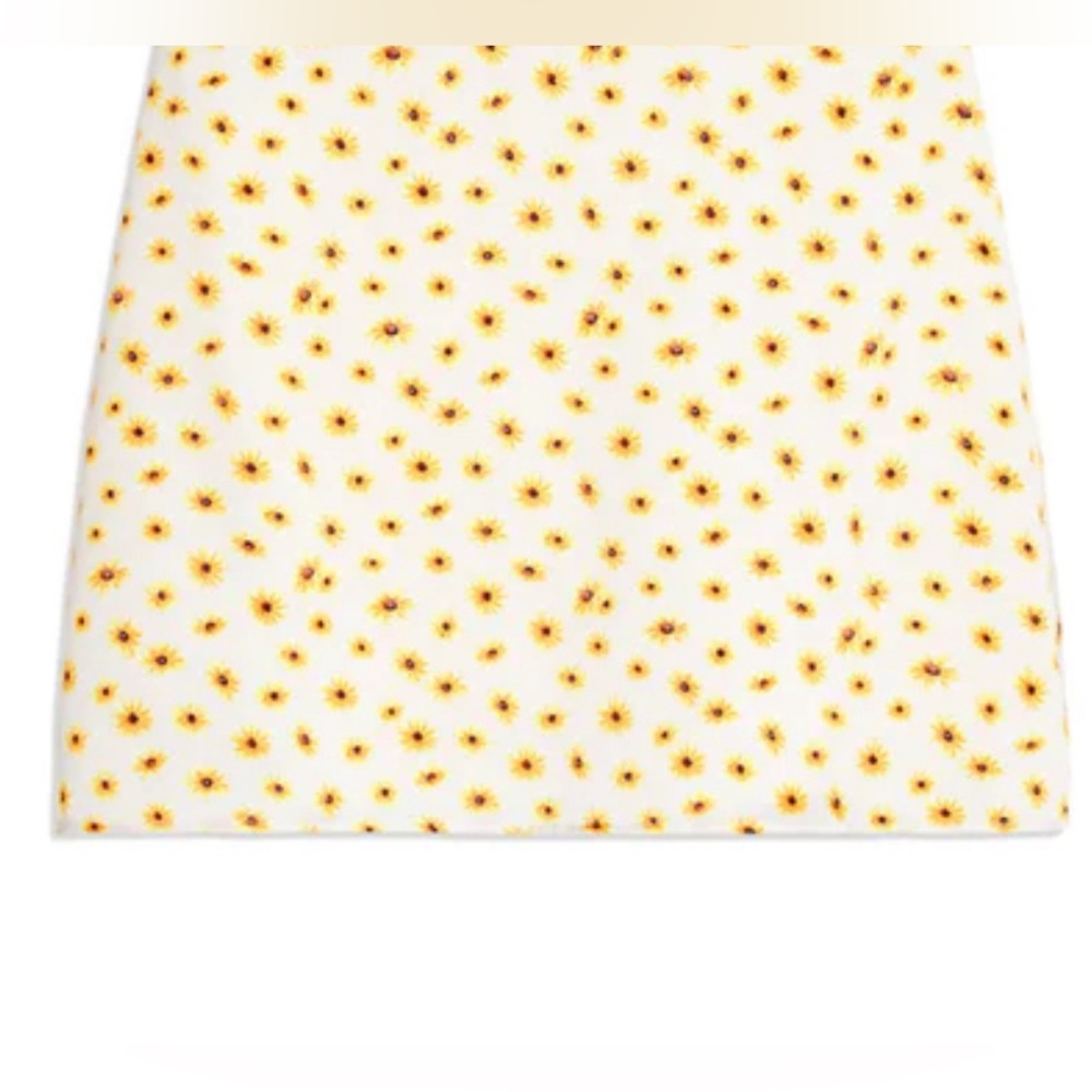 WeWoreWhat NWT Womens White Floral Sunflower Slip Miniskirt msrp $69 medium - Picture 2 of 9